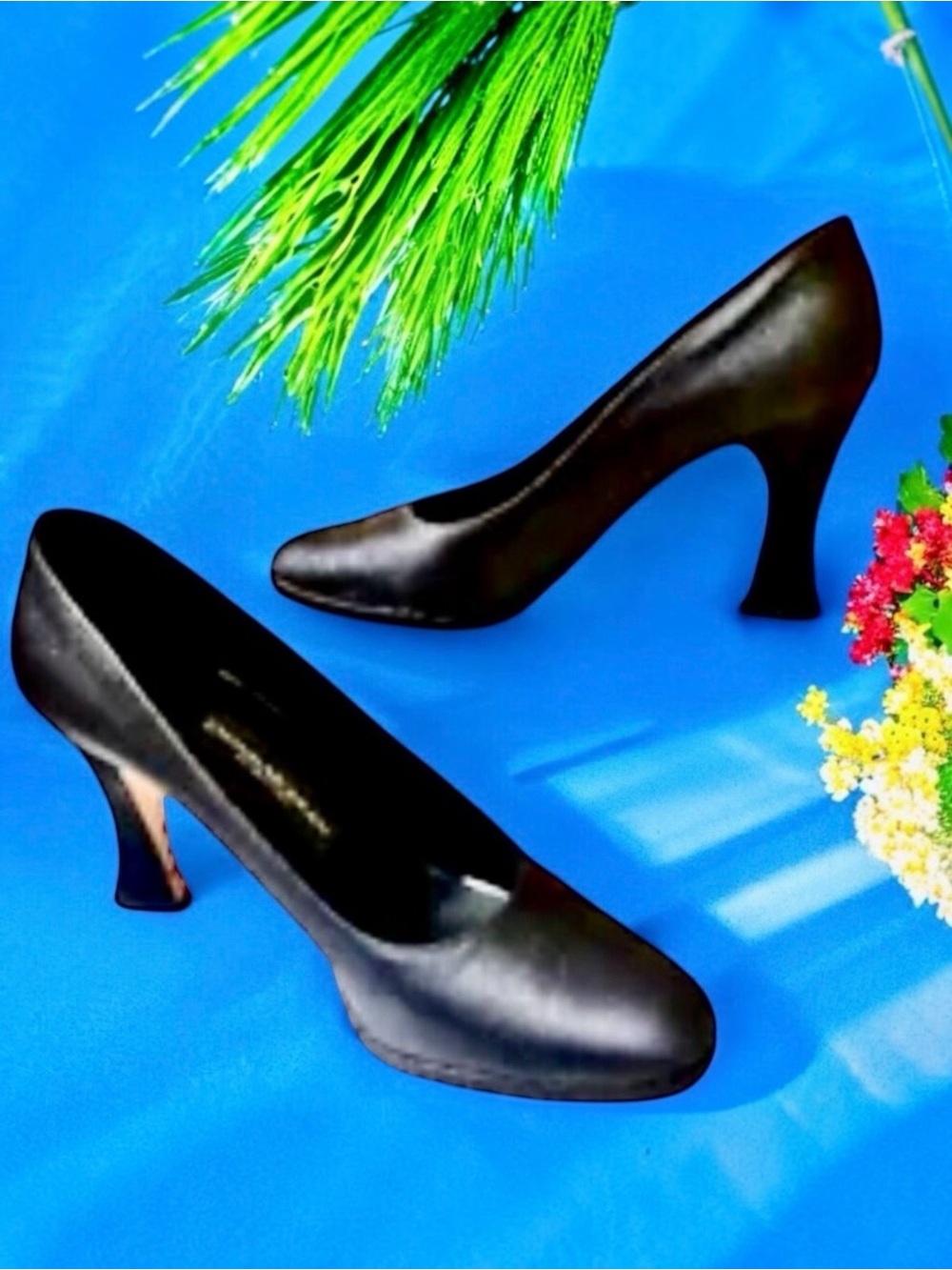 Donna Karan NY Black Silk Pumps Sculpted Heel Dress Shoes Italy Womens Size 8.5